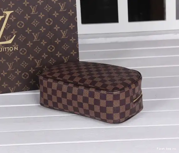Frstbag ru LOUIS BAG TOILETRY VUITTON 0430